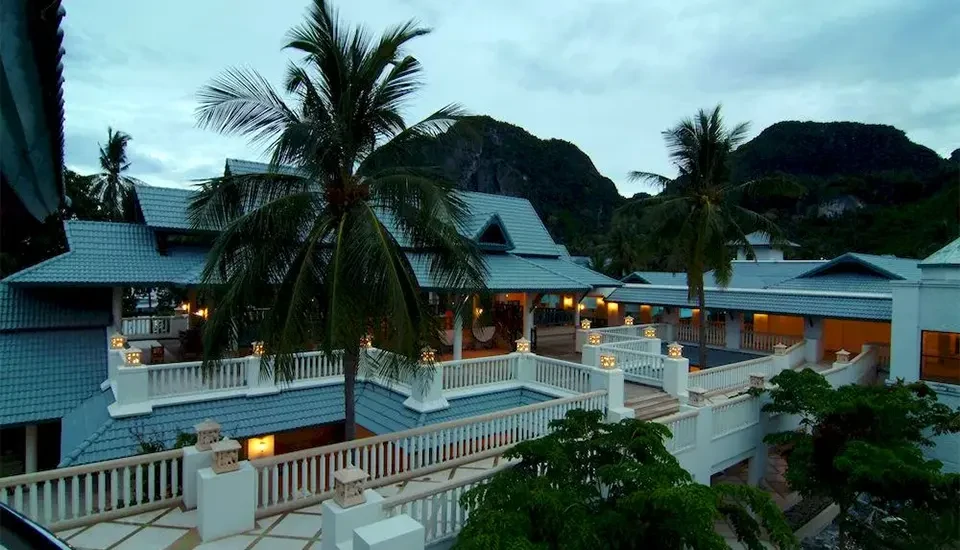 هتل فی فی آیلند کابانا